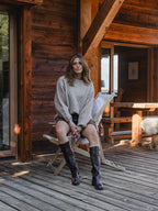 Hellbrauner Zopfstrickpullover