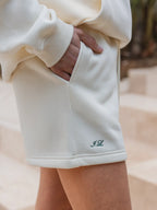 Buttergelbe Lounge-Shorts