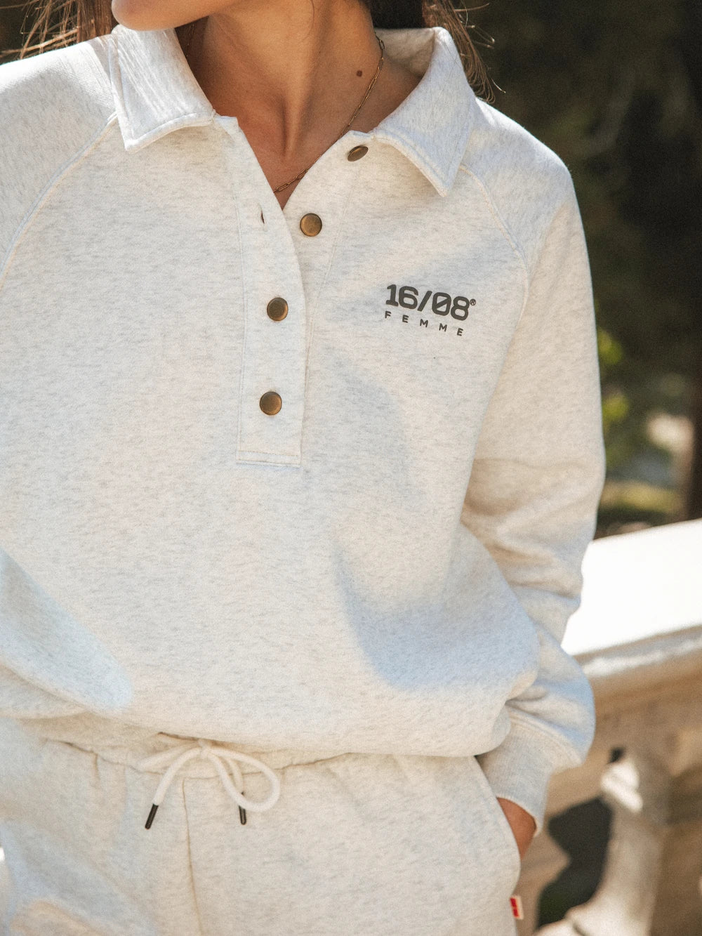 Grauer Damen-Polopullover