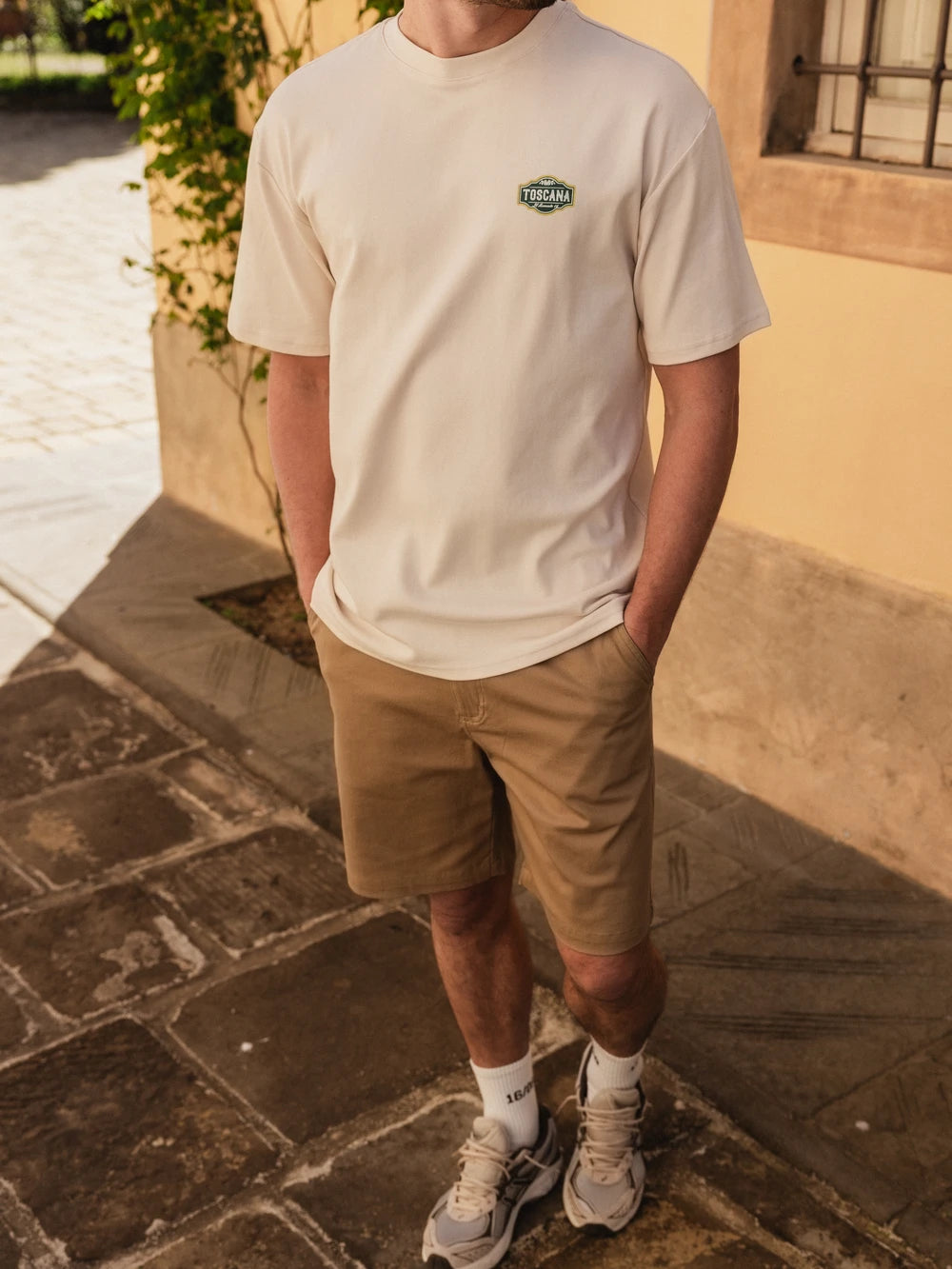 Creme Toscana bedrucktes Oversized T-Shirt