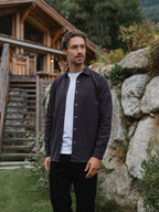 Dunkelgraues Baumwollhemd