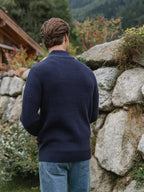 Marineblaue Strickweste