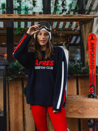 Marineblauer Strickpullover