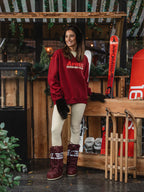 Bordeauxroter Oversize-Skipullover
