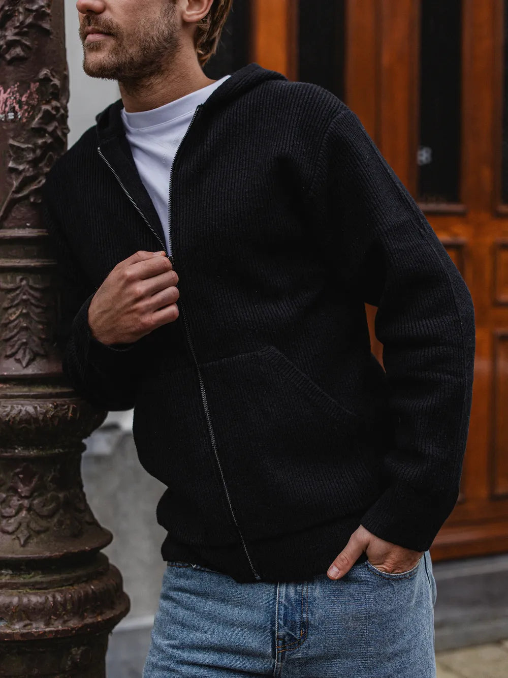 Schwarze Oversize-Strickweste