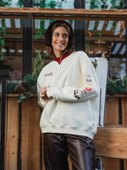 Übergroßer Pullover für persönlichen Skilehrer