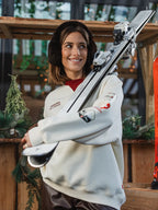 Übergroßer Pullover für persönlichen Skilehrer