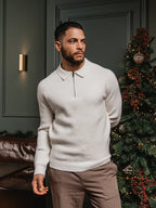 Weißer Oversize-Polopullover aus Strick