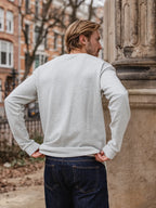 Hellgraues Langarmshirt aus Baumwolle