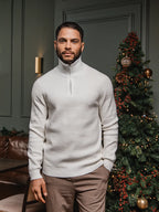 Off-White Rippstrickpullover mit halbem Reißverschluss