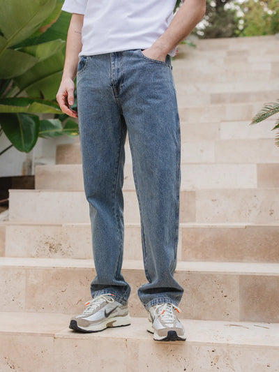 Neuer gewaschener blauer Denim