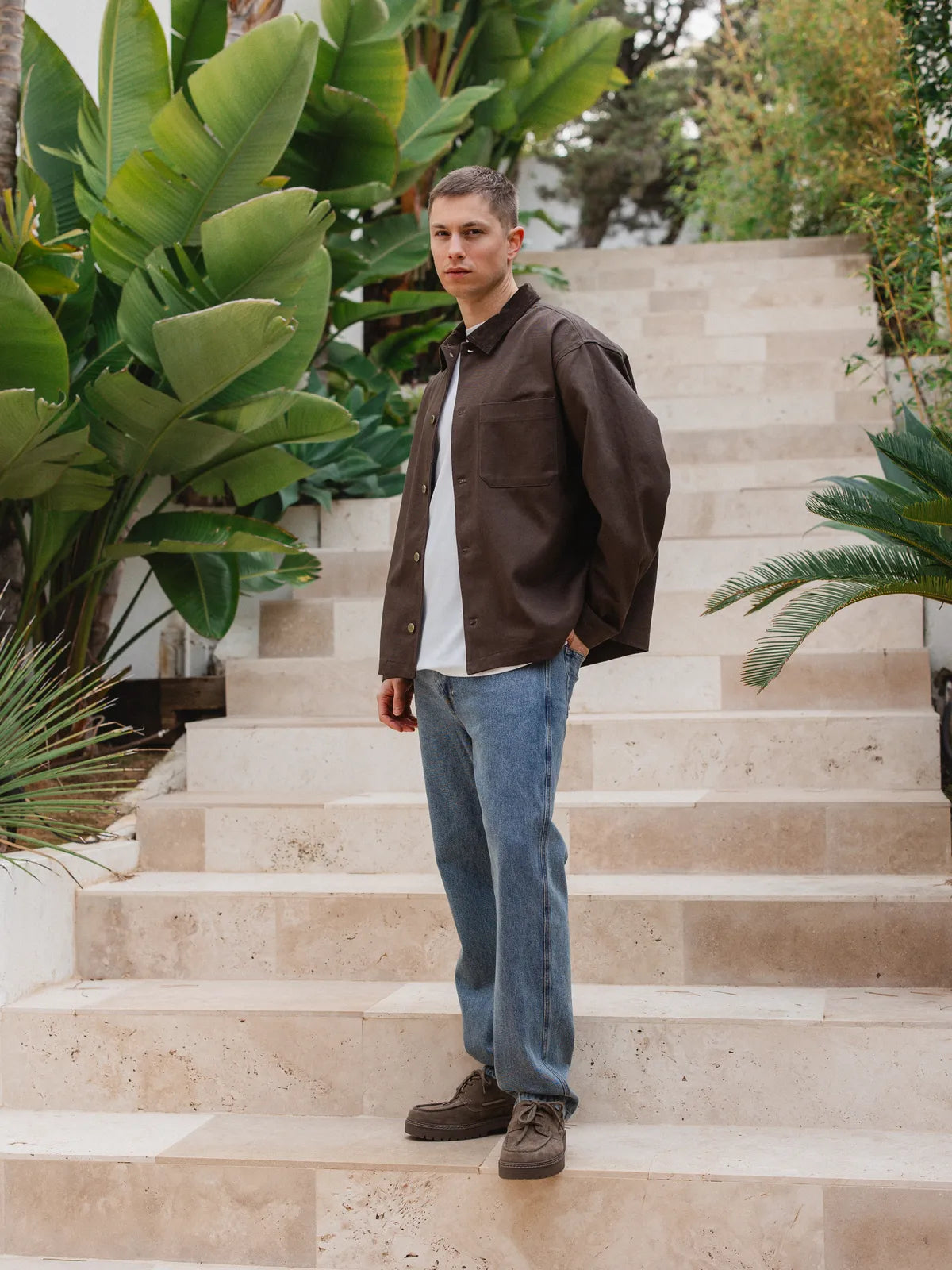 Braunes Denim-Overshirt mit Kragendetail