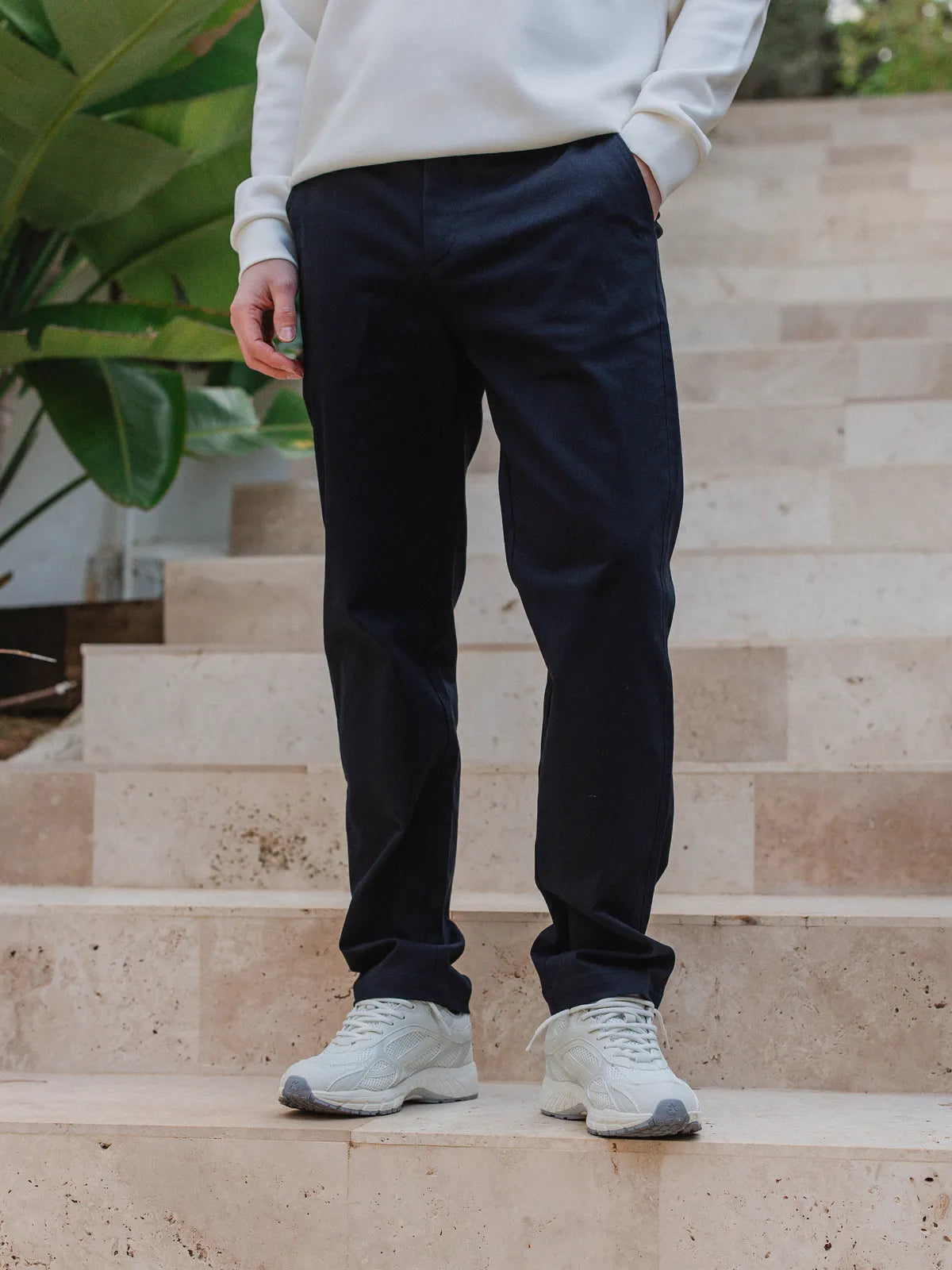 Marineblaue Baumwollhose