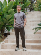 Hellbrauner Strickpoloknopf