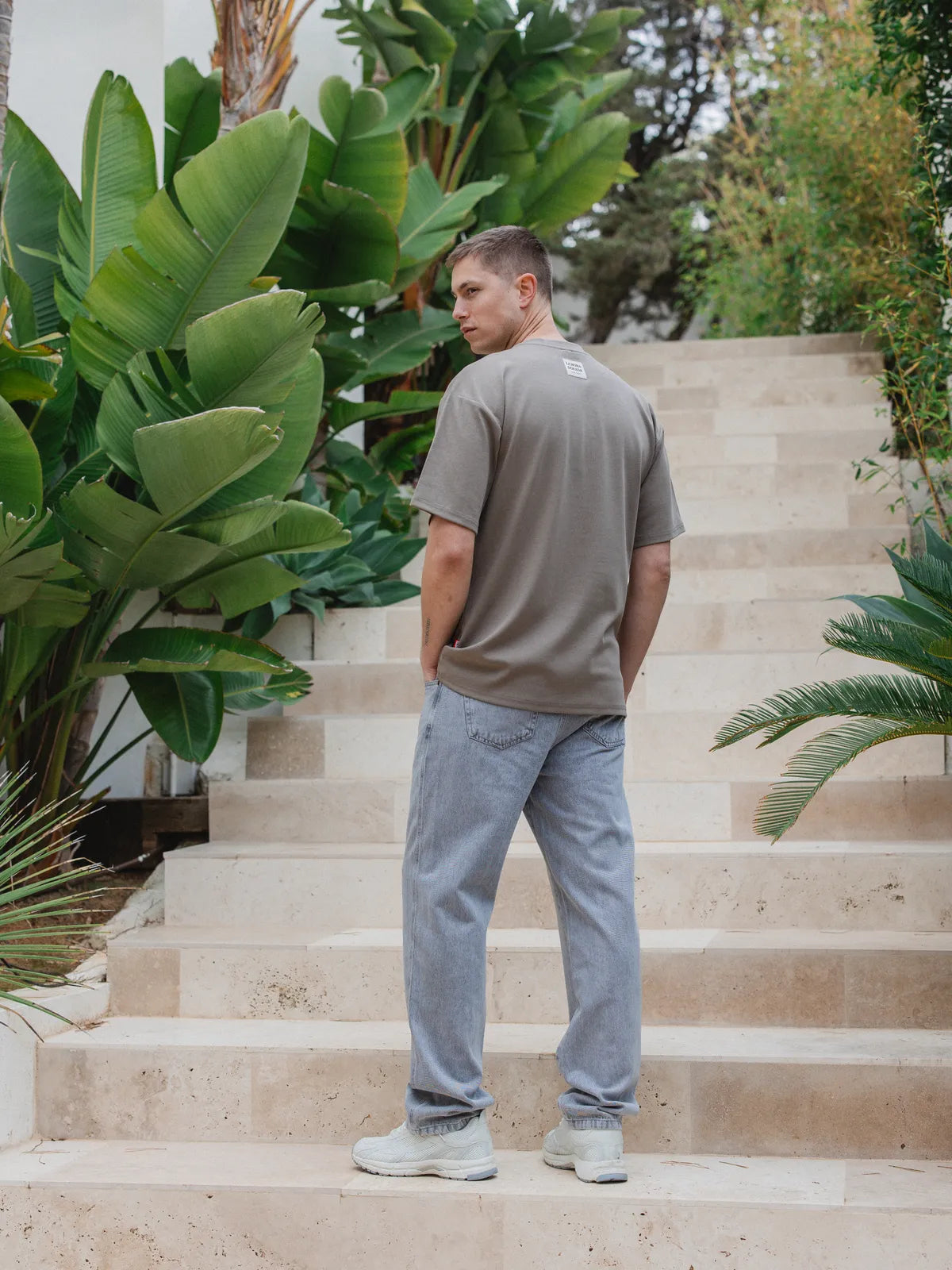 Braunes La Hora Label Oversized T-Shirt