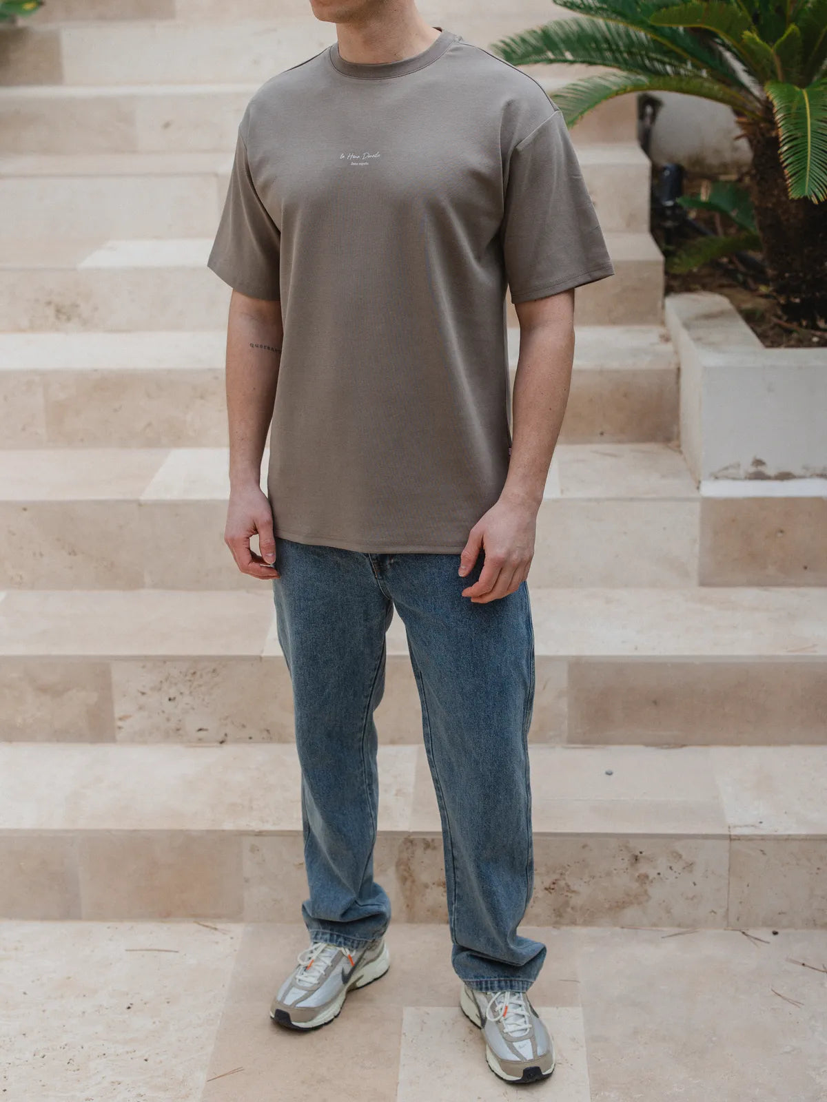 Brown La Hora Dorada Oversized T-shirt