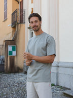 Übergroßes T-Shirt in Grün-Austernfarbe