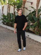 Schwarzes Oversize-T-Shirt