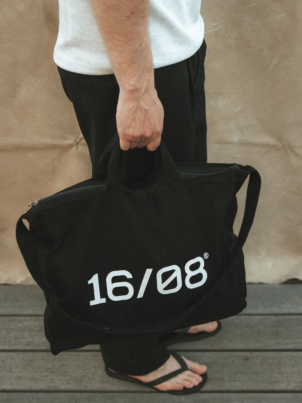 Black 16/08 City Bag