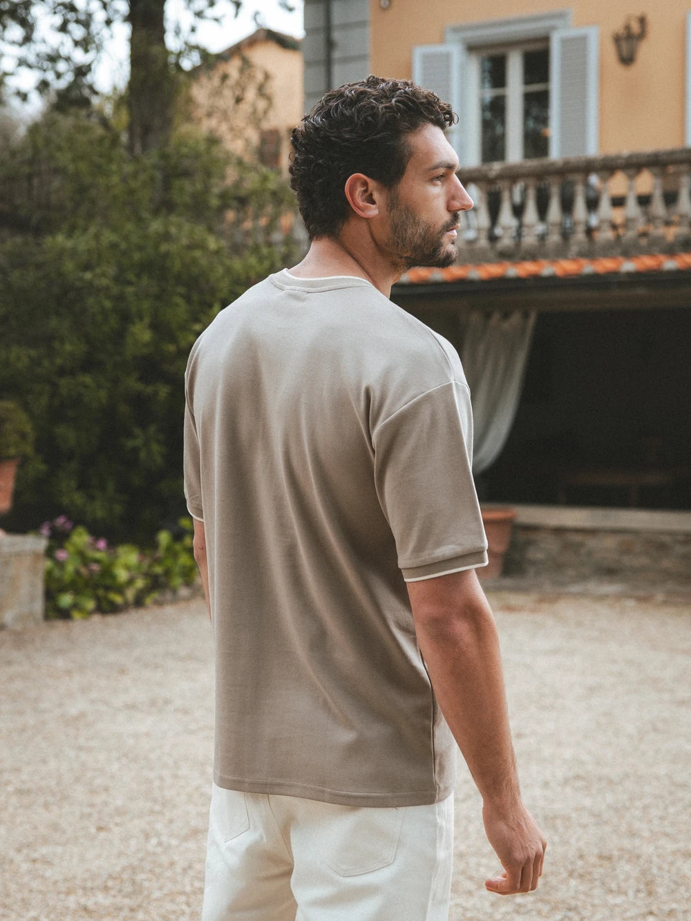 Brown Collar Oversized T-shirt