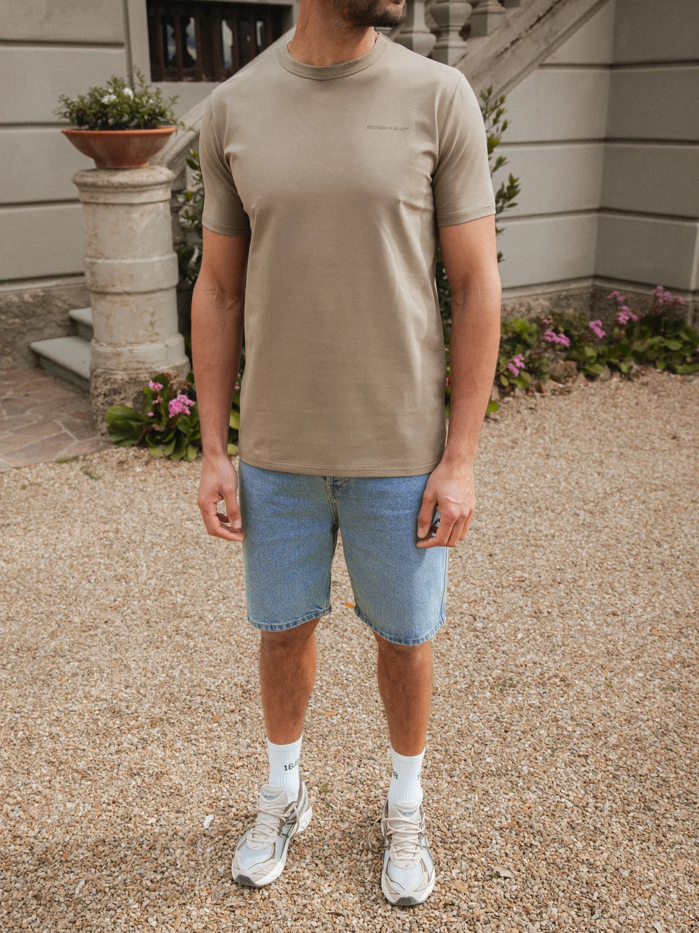 Army Sixteen Slimfit T-Shirt