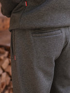 Grüne melierte Jogginghose