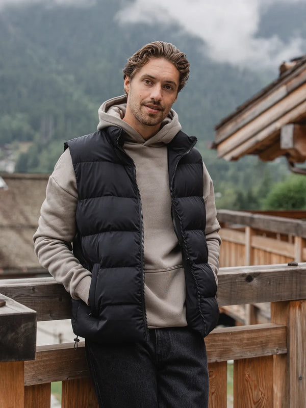 Black Bodywarmer
