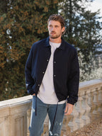 Marineblaue Coach-Jacke