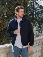 Marineblaue Coach-Jacke