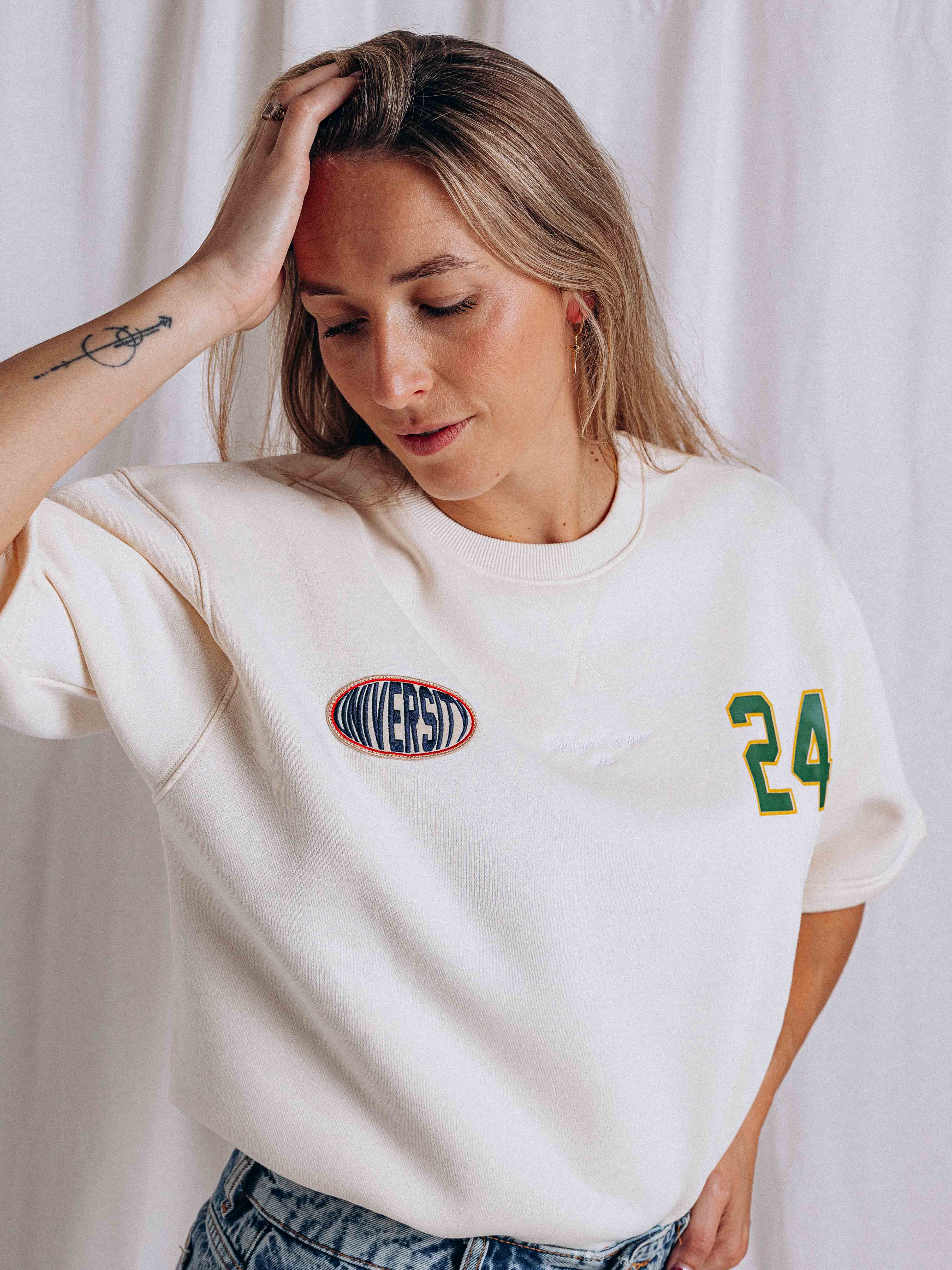 Off White 24 T-shirt Sweater Sample