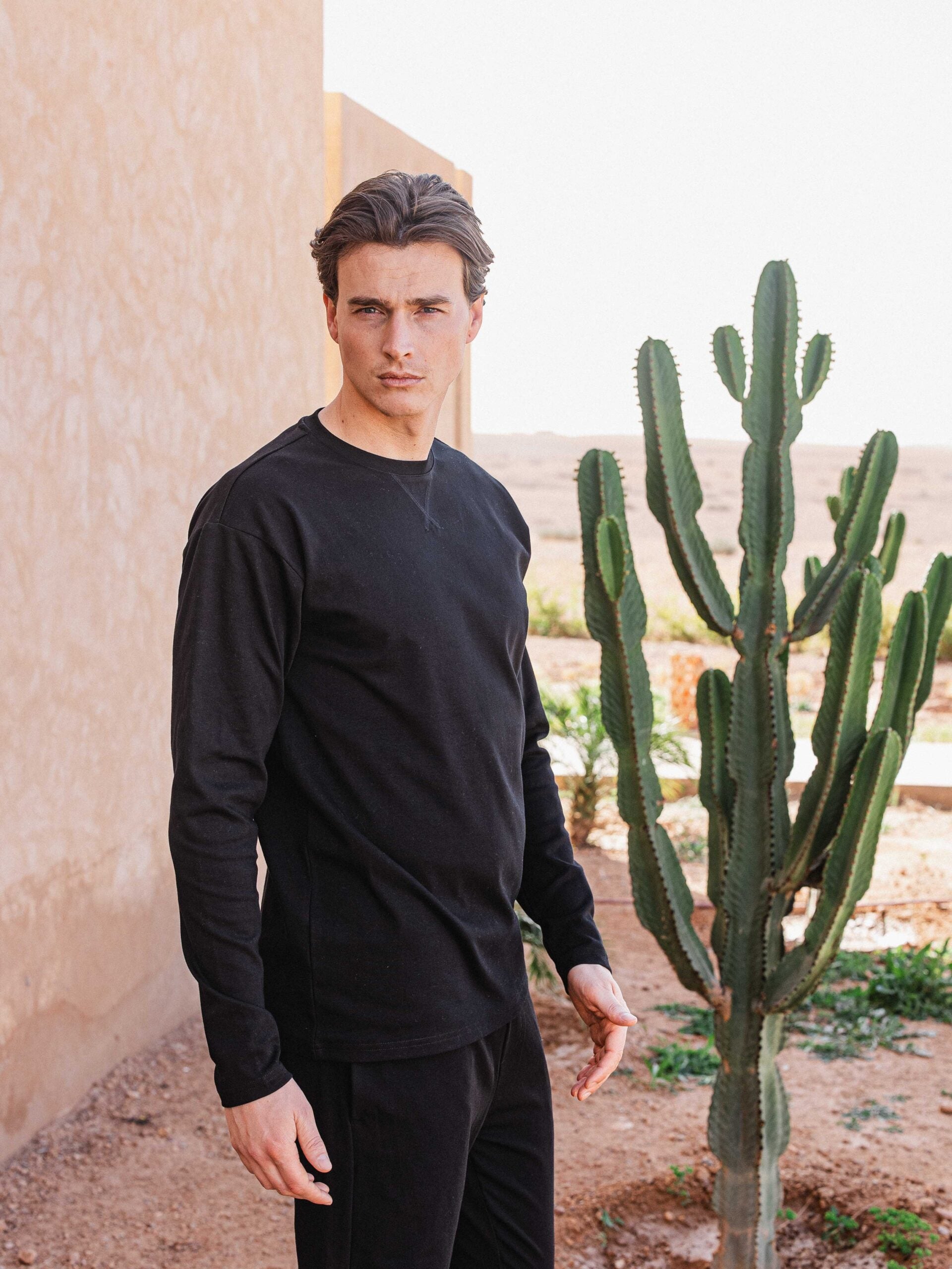 Black Oversized Longsleeve