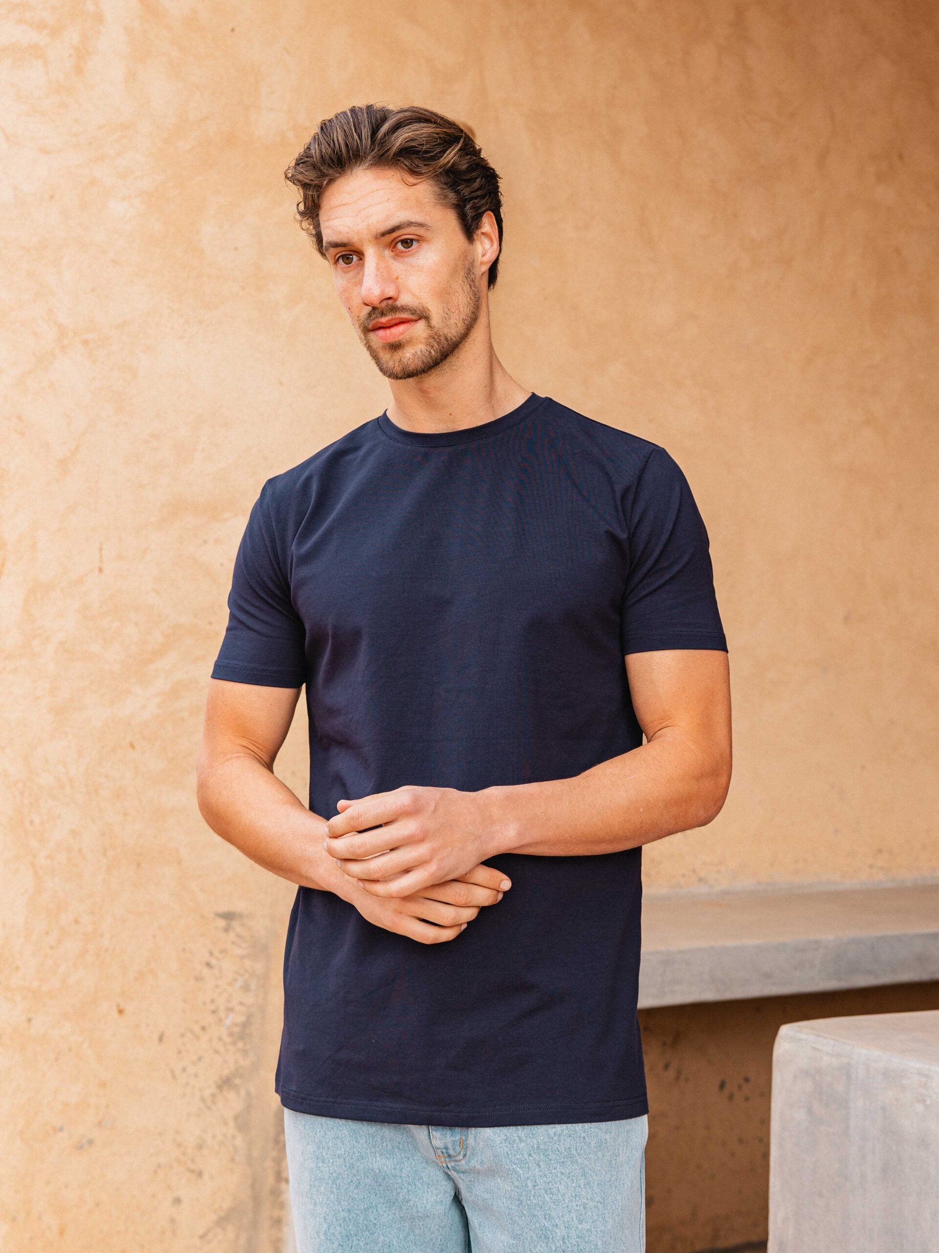 Navy Slimfit T-shirt