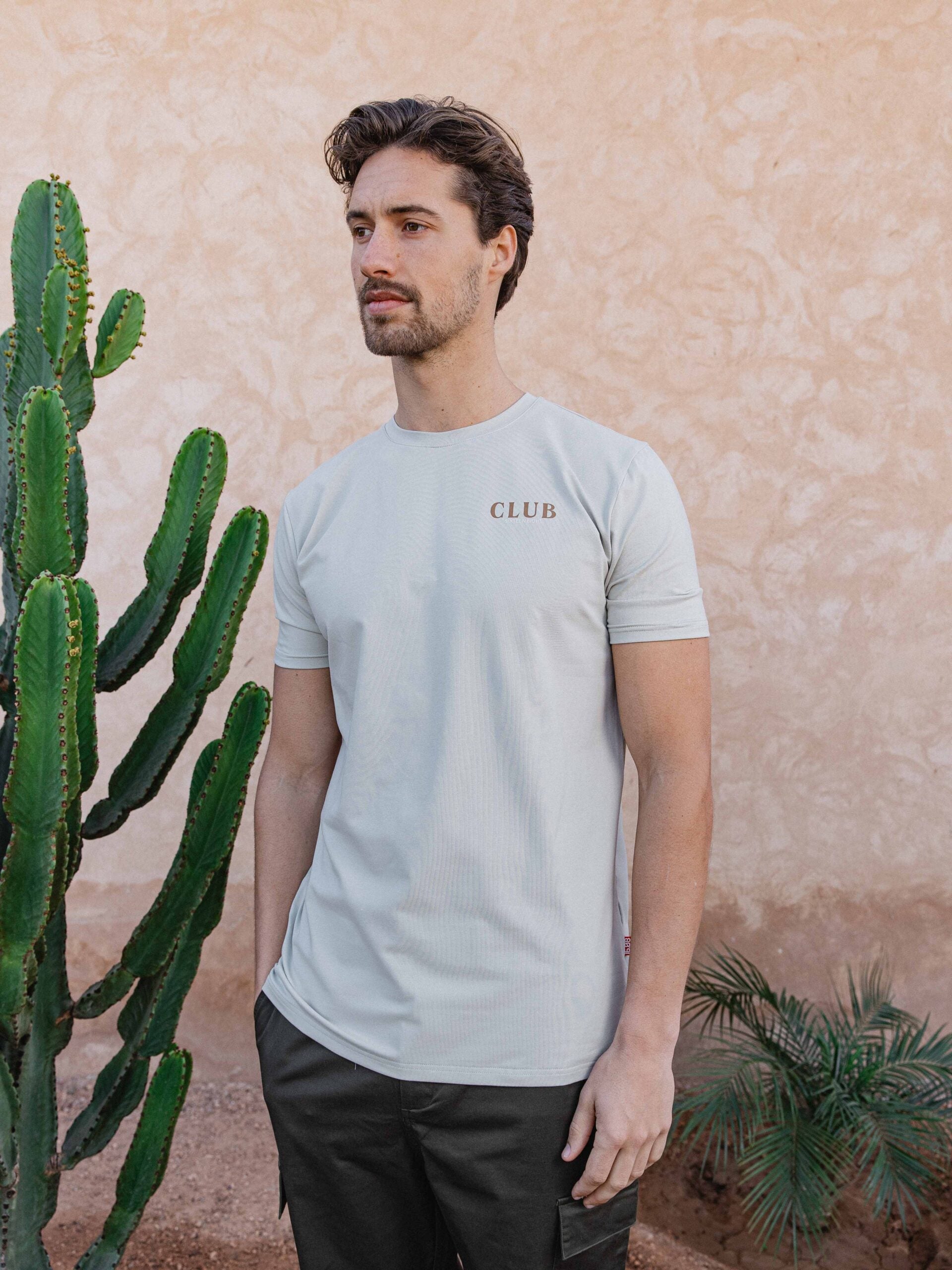 Mint Club Slimfit T-shirt