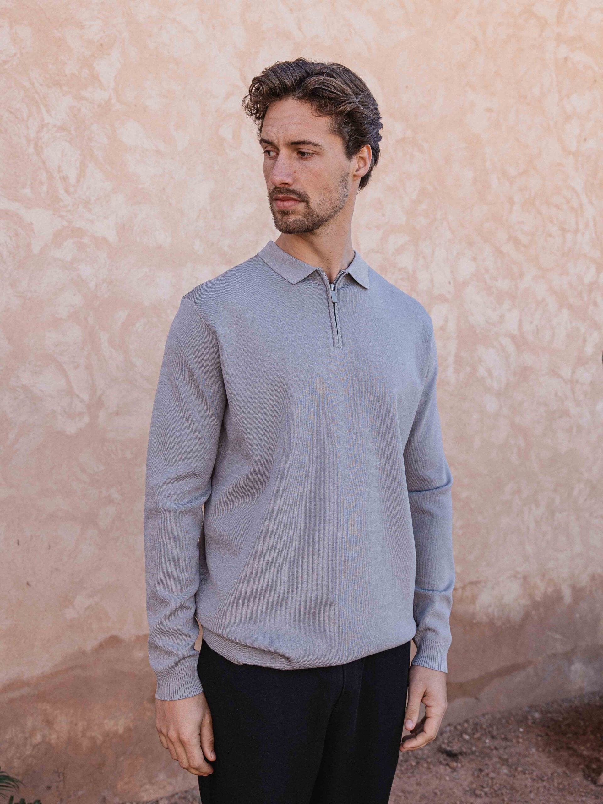 Grey Knit Longsleeve Zipper