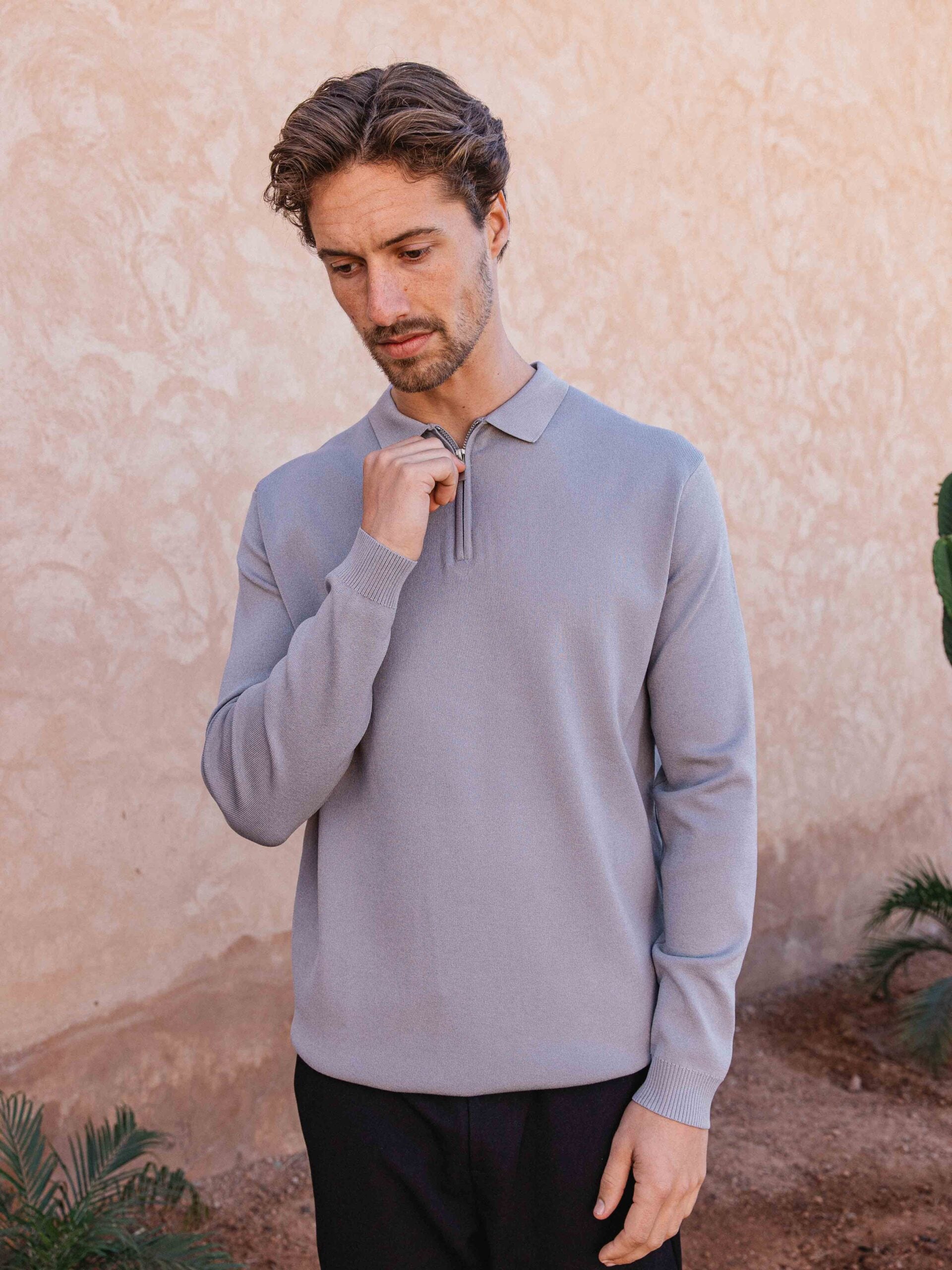 Grey Knit Longsleeve Zipper