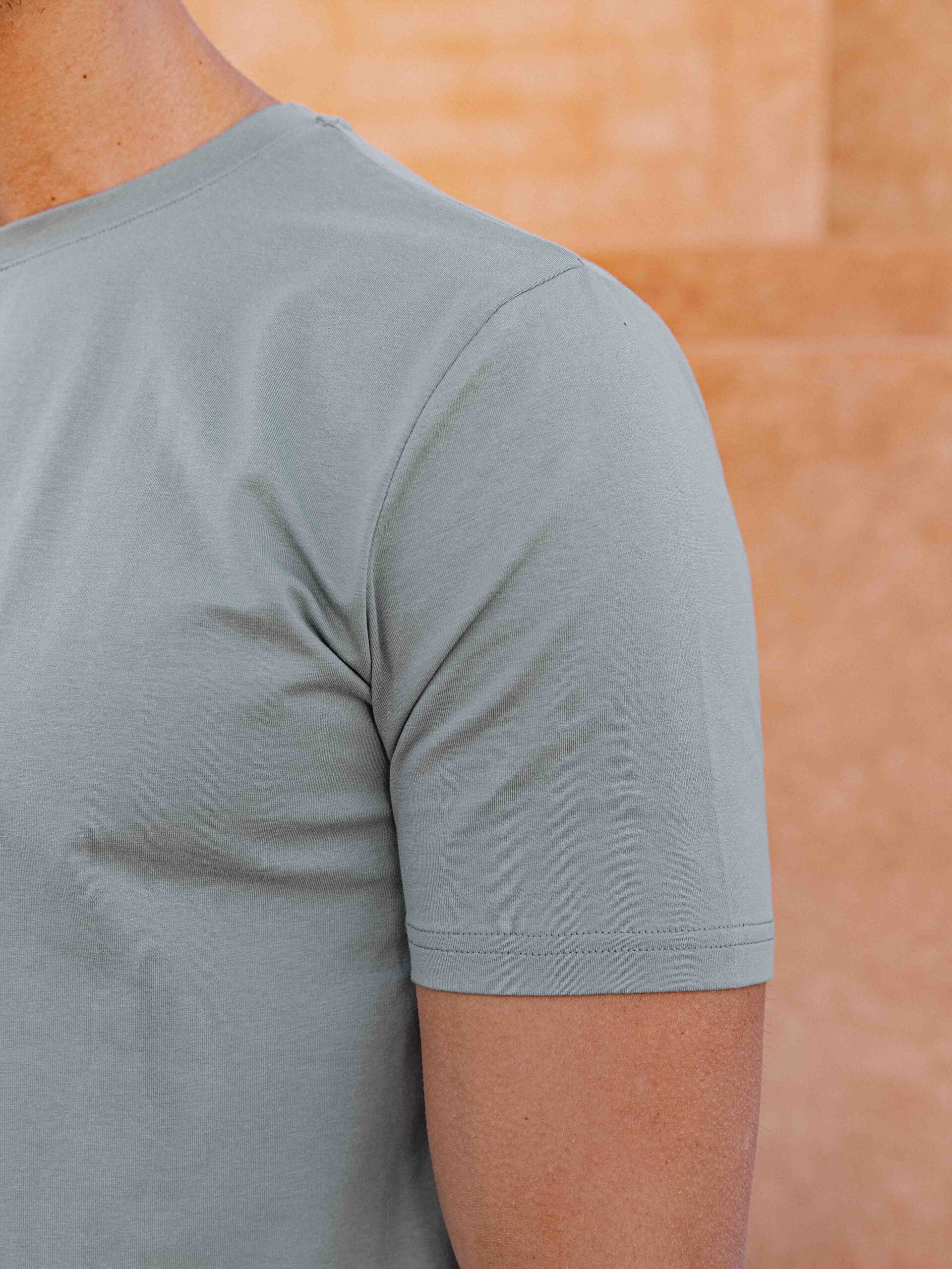 Slim-fit T-shirt