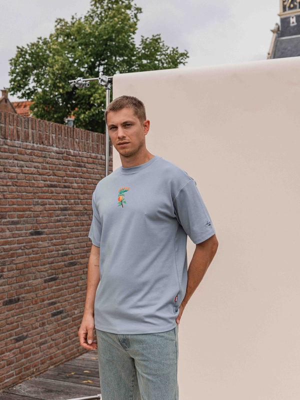 Hellblaues Sante Oversized T-Shirt Muster