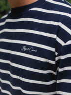 Übergroßes T-Shirt mit marineblauen Streifen