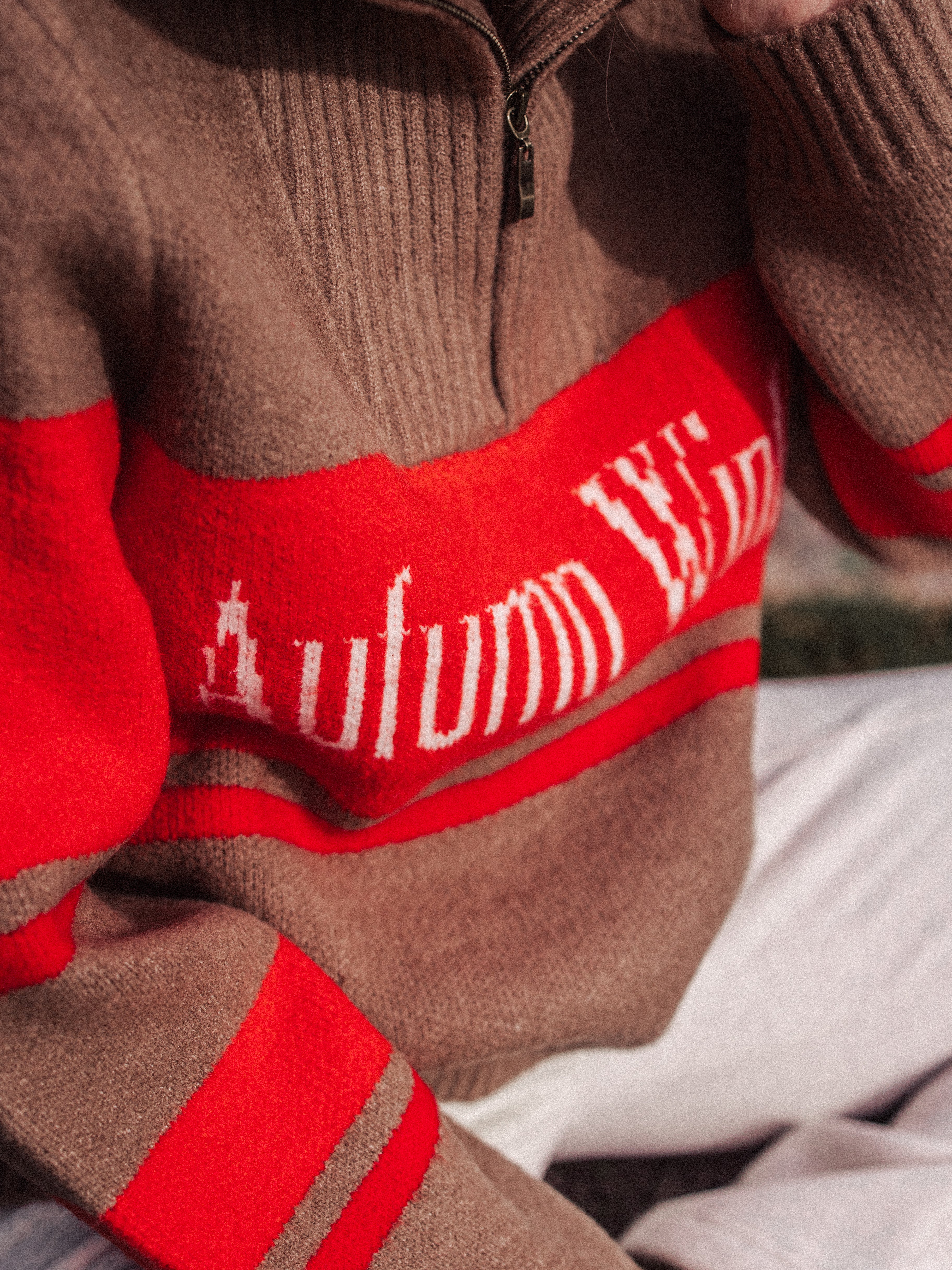 Brown Knitted Zipper Sweater Sample