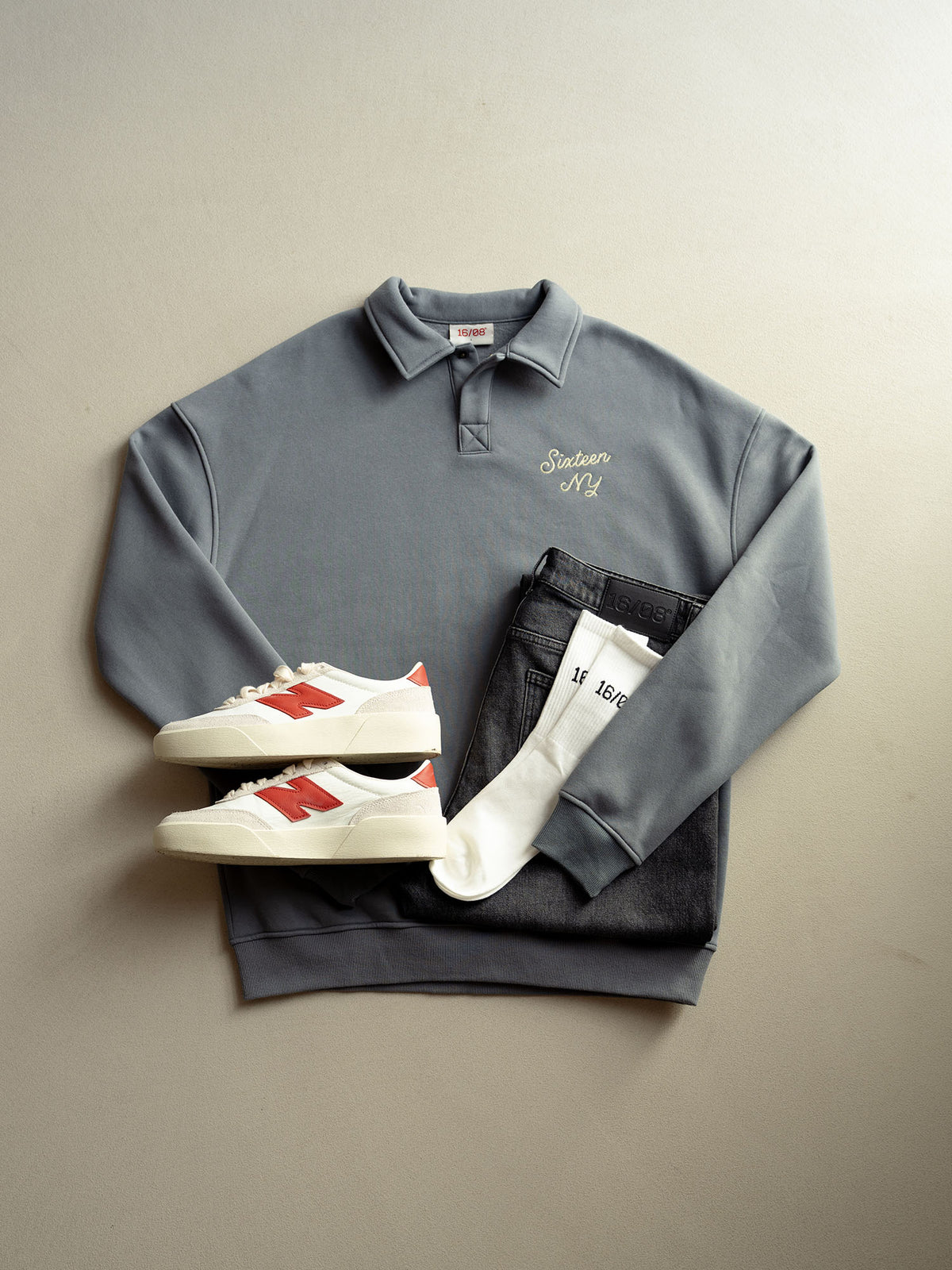 Schwarzes einfaches Sport-Outfit