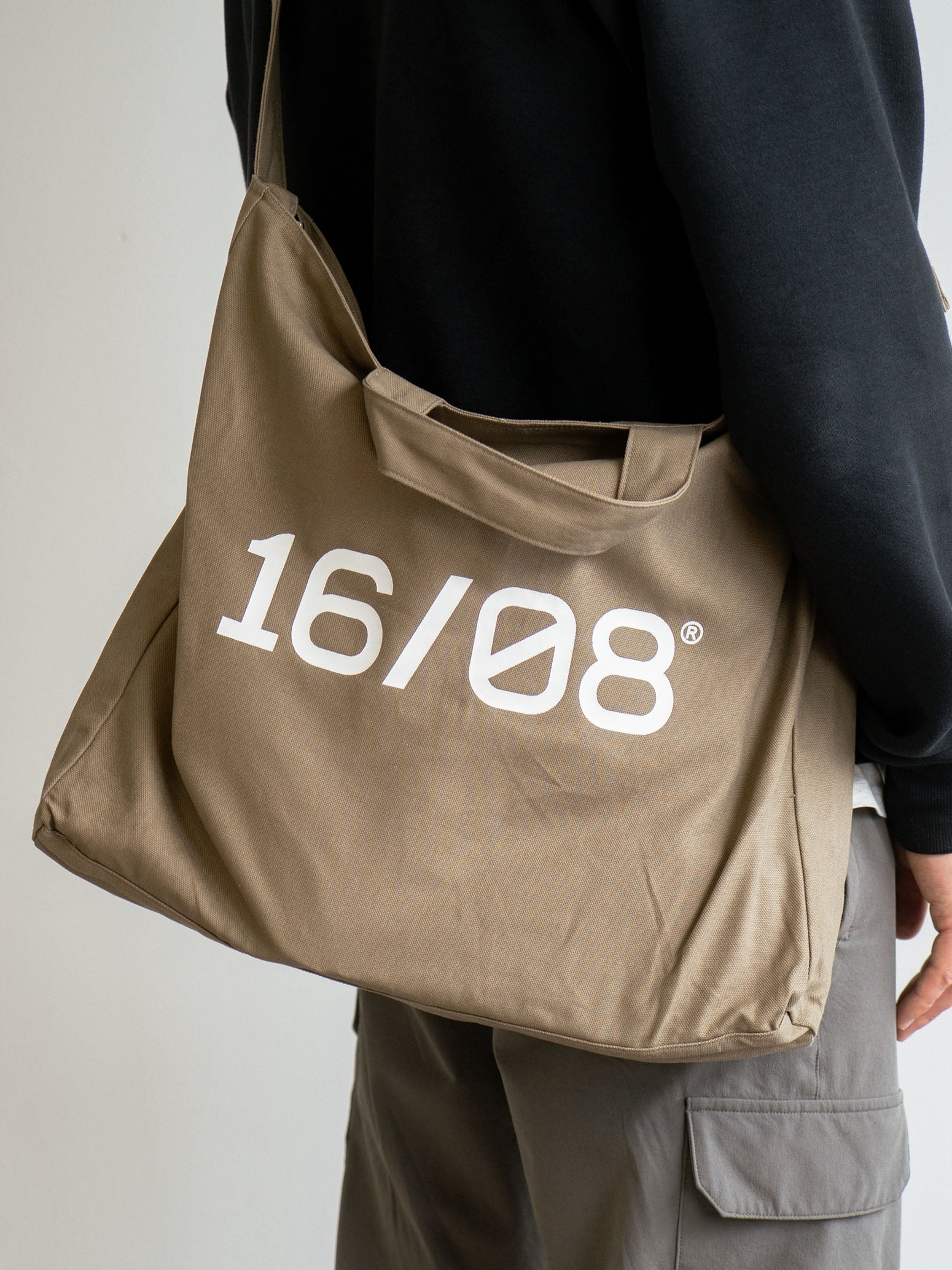🎁 Green 16/08 City Bag
