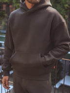 Dunkelbrauner Oversize-Kapuzenpullover