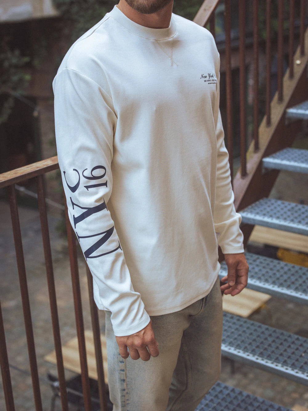 Creme NYC Oversized Longsleeve