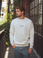Creme New York Oversized Pullover
