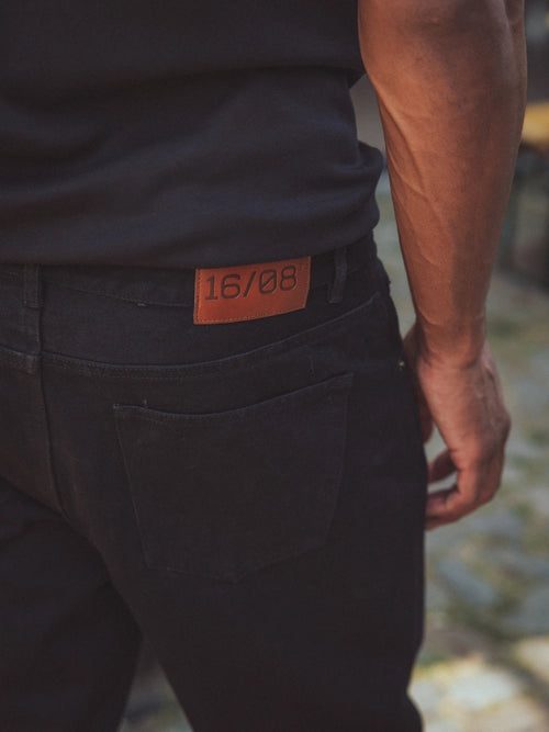 DENIM JEANS IN SCHWARZ