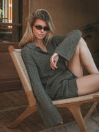 Grüne Häkelstrickjacke