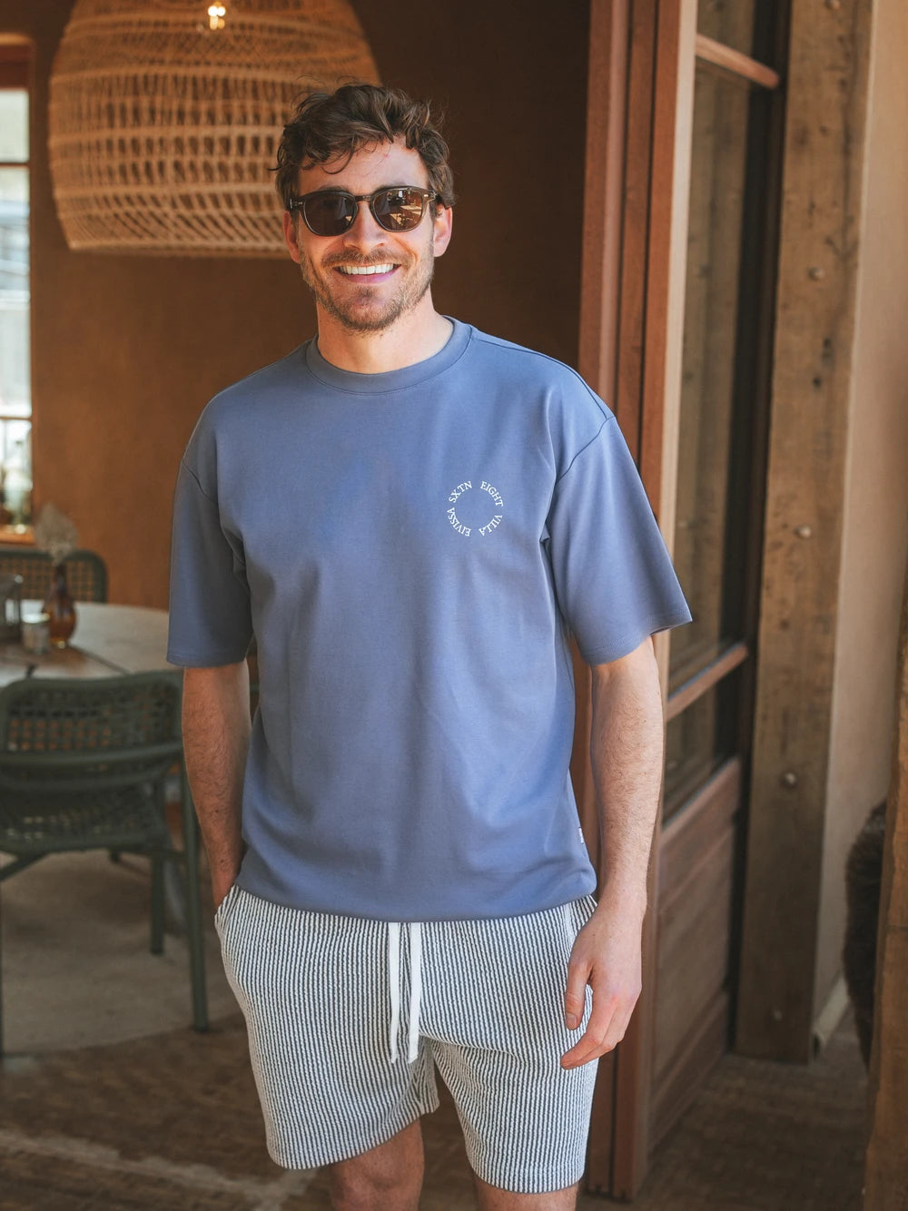 Blaues Oversized T-Shirt mit Kreis