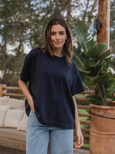 Marineblaues Oversize-T-Shirt