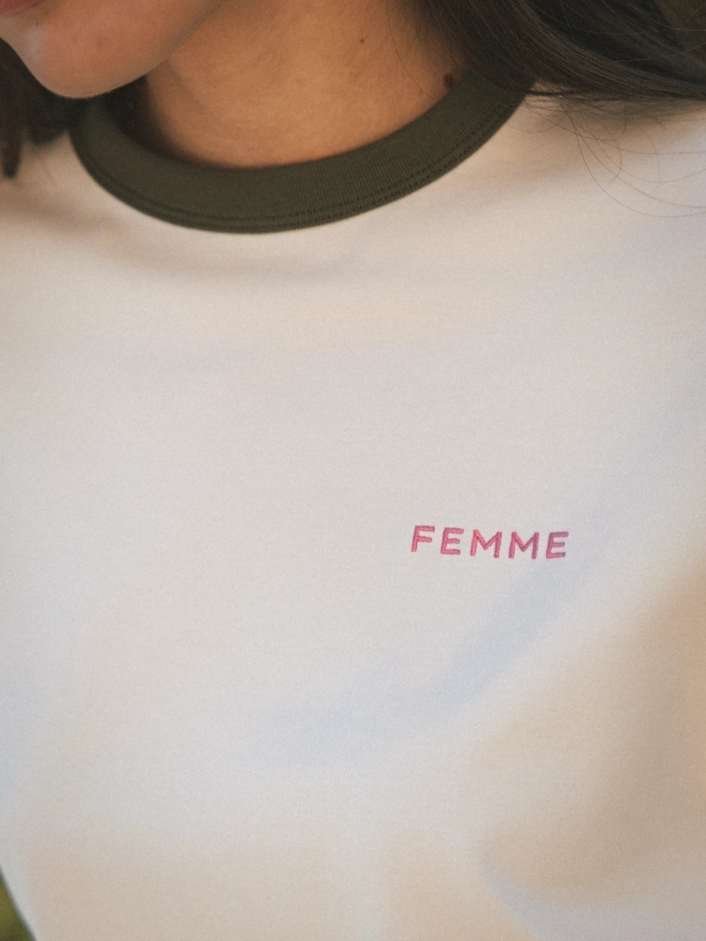 Creme Collar Damen-T-Shirt