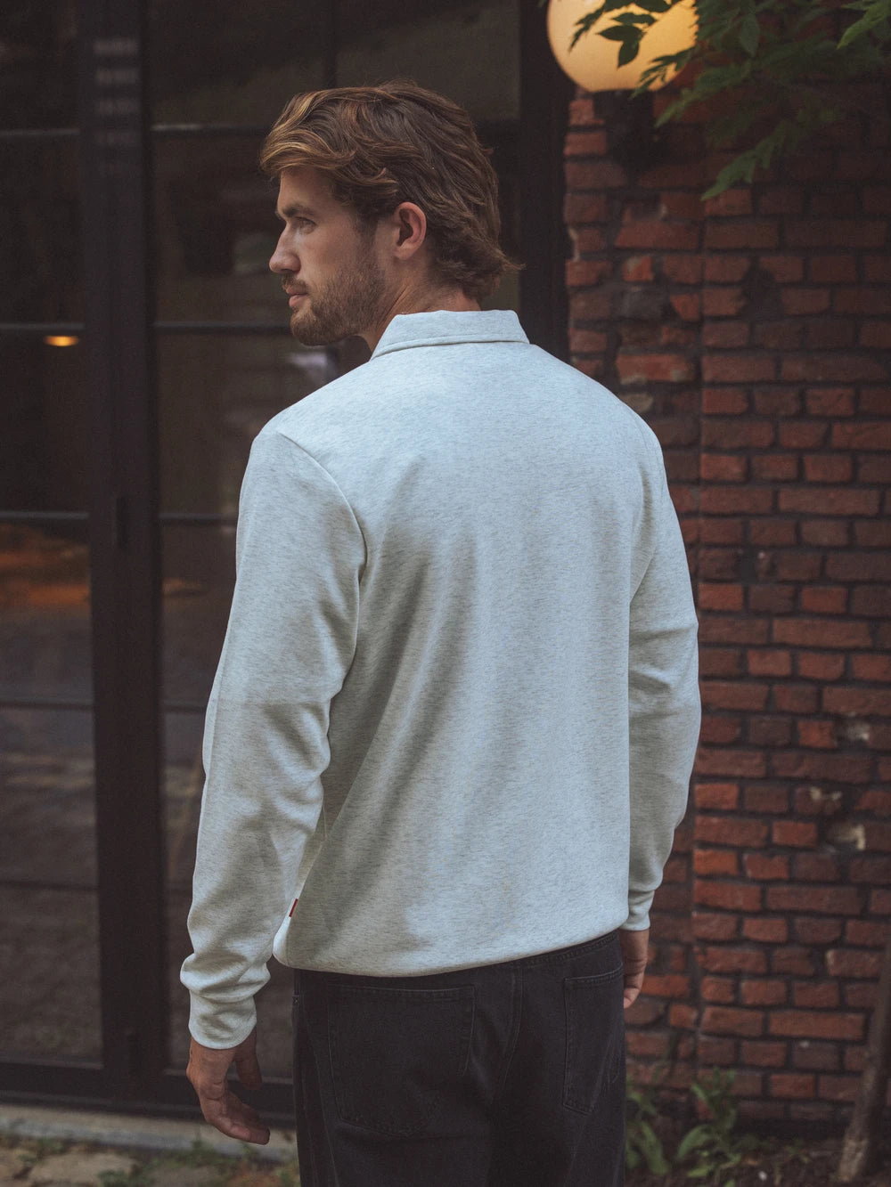 Graues Polo-Langarmshirt mit Reißverschluss